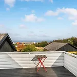 Vakantiehuis Beautiful In With Wifi